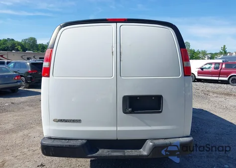 2017 Chevrolet Express 2500 Work Van from USA, damaged, VIN 1GCWGAFF4H1132028